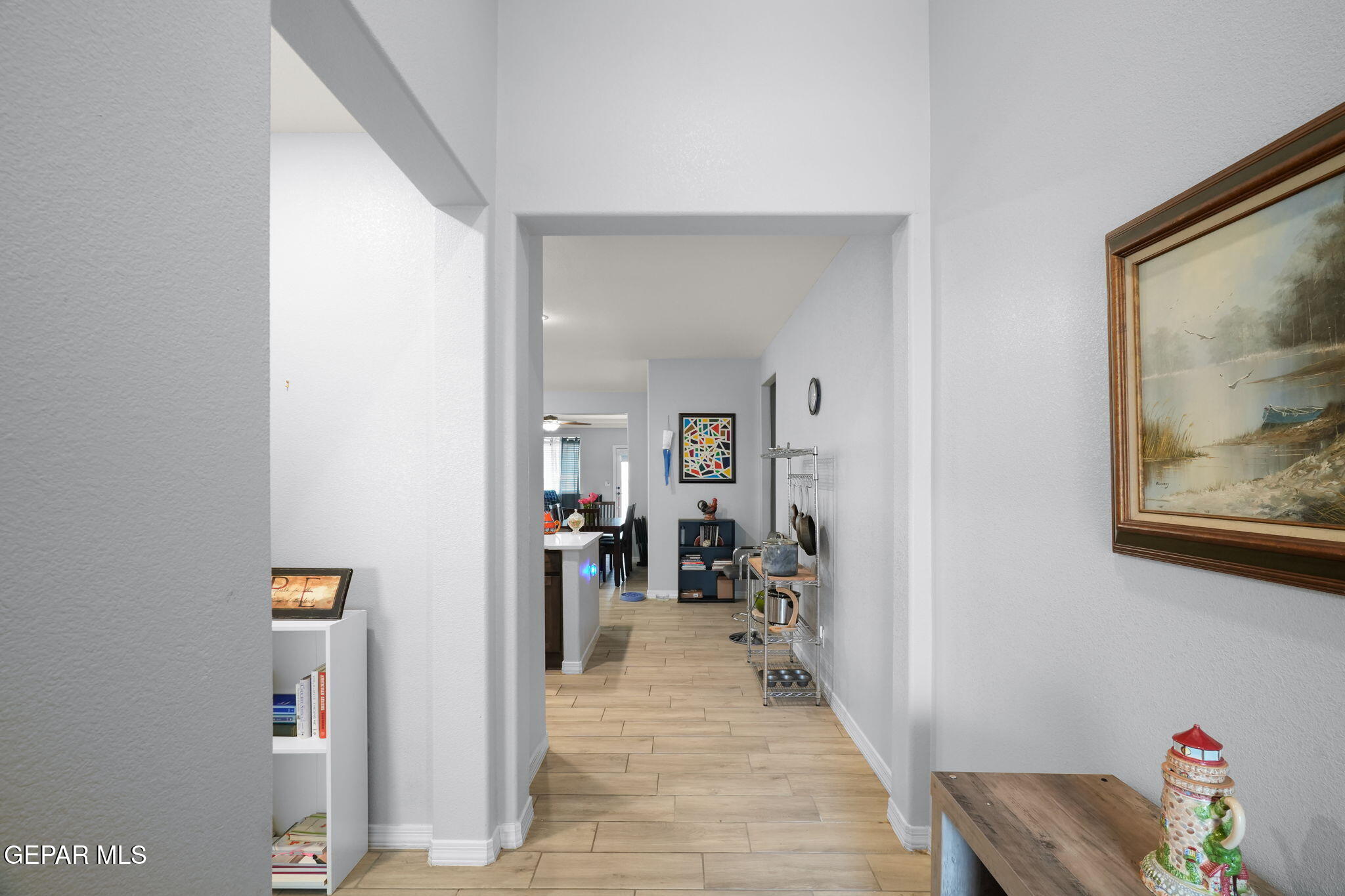 517 Issa Circle El Paso, TX 79932 - Photo 5 of 39 517 Issa Cir-5