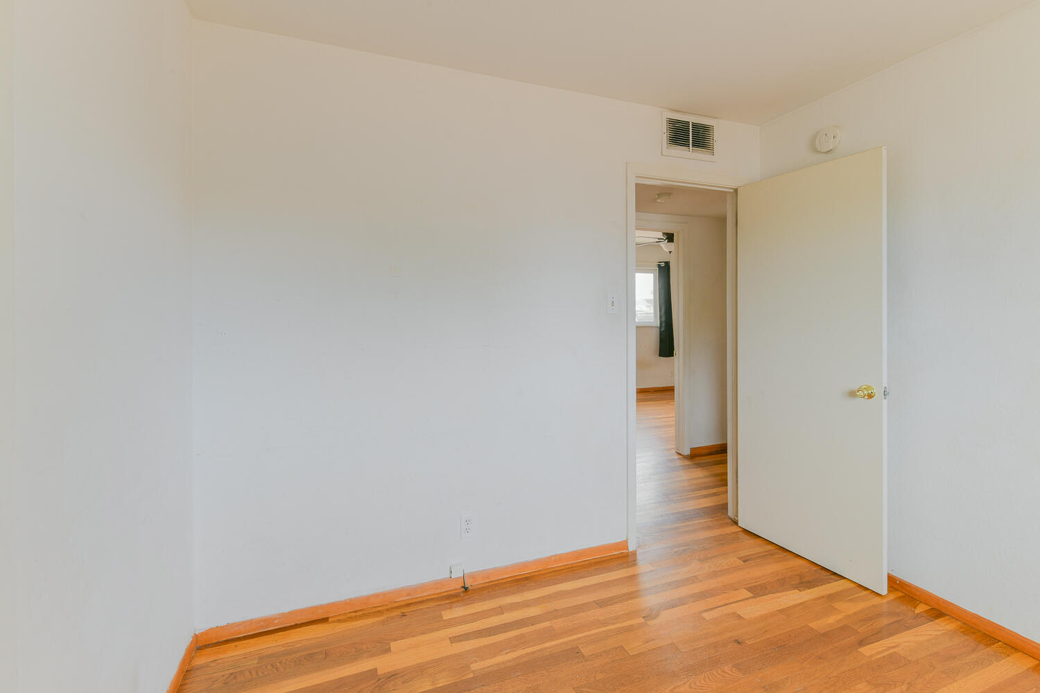 4312 Hendrix Road Northeast Albuquerque, NM 87110 - Photo 28 of 42 Gallery Image 28