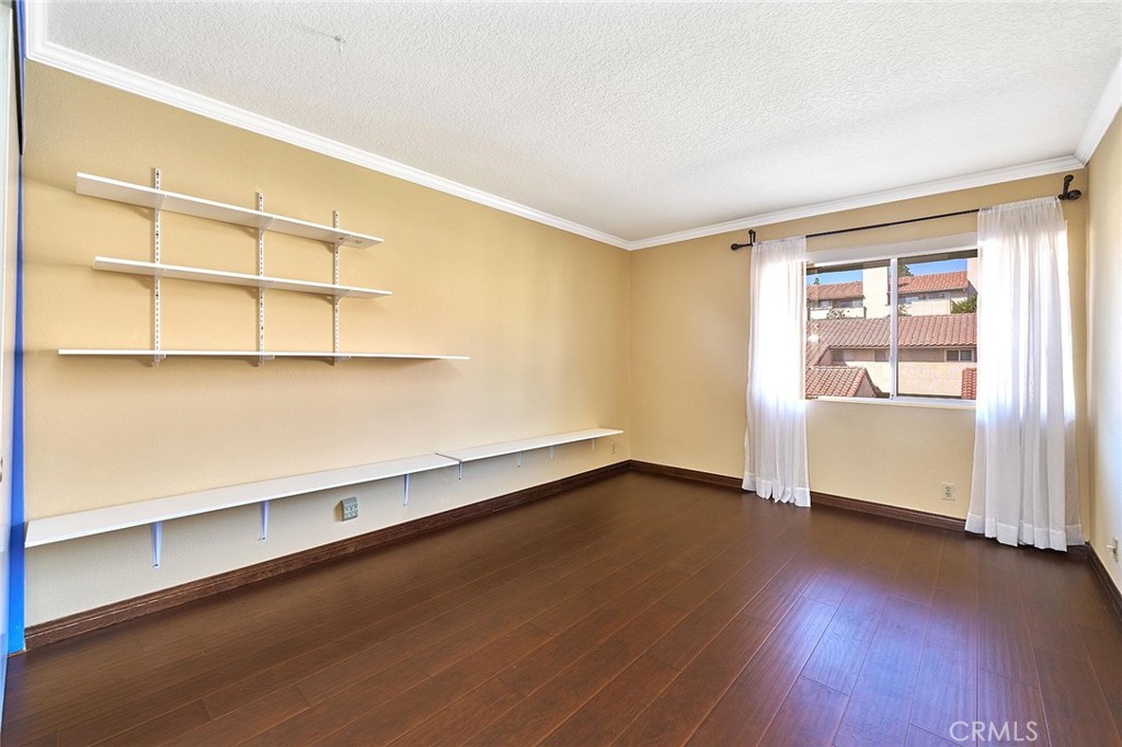 19225 Index Street, Unit 2 Porter Ranch, CA 91326 - Photo 25 of 32