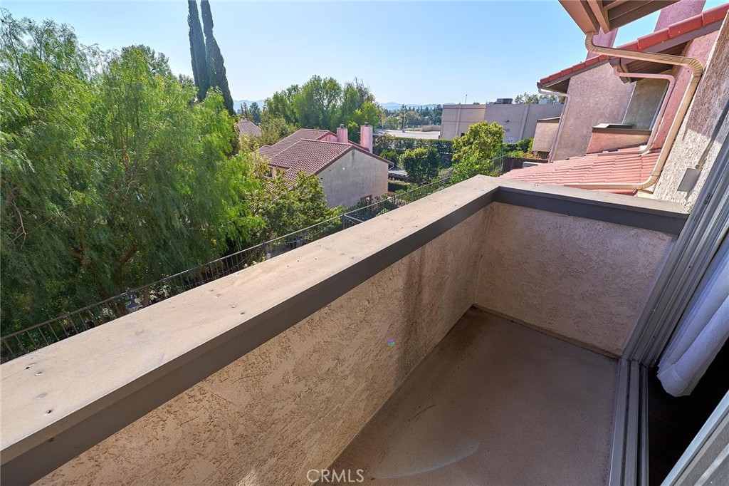 19225 Index Street, Unit 2 Porter Ranch, CA 91326 - Photo 29 of 32