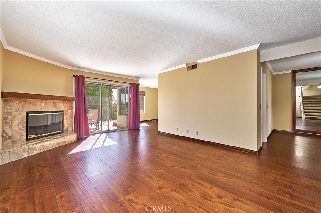 19225 Index Street, Unit 2 Porter Ranch, CA 91326 - Photo 9 of 32