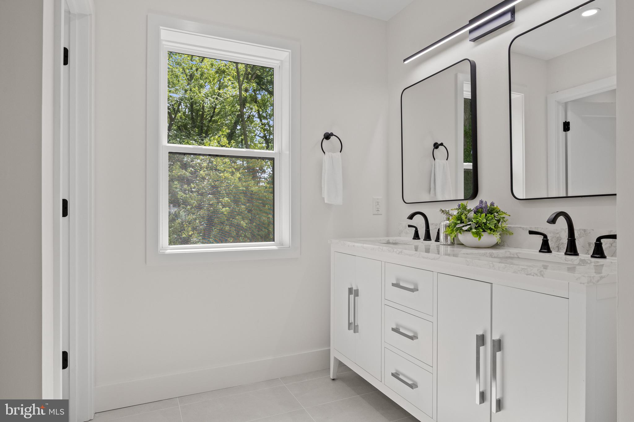 586 South Forklanding Road Maple Shade, NJ 08052 - Photo 19 of 48 Gallery Image 19