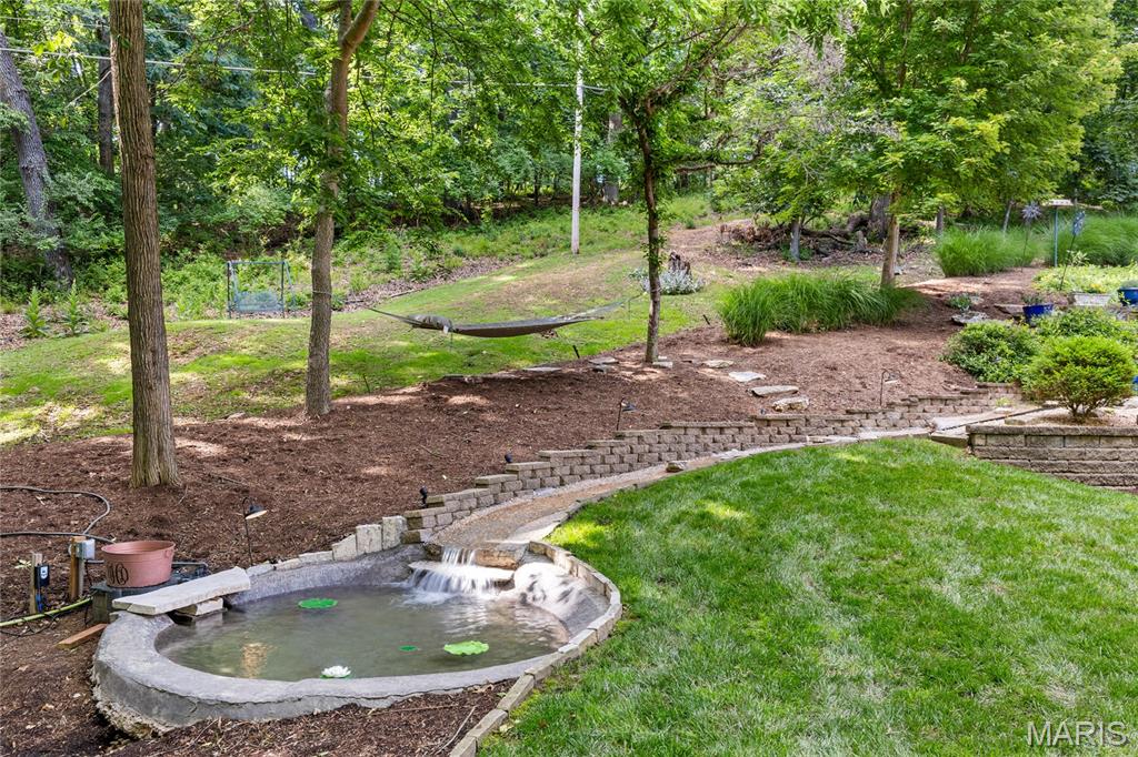 884 Village Brook Court Ballwin, MO 63021 - Photo 48 of 63