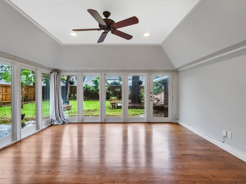 12307 Rip Van Winkle Drive Houston, TX 77024 - Photo 22 of 49 Sun room