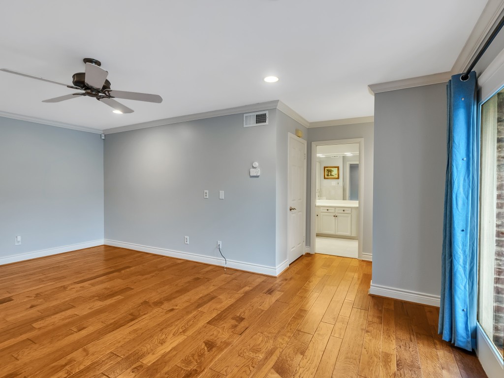 12307 Rip Van Winkle Drive Houston, TX 77024 - Photo 28 of 49 Master bedroom