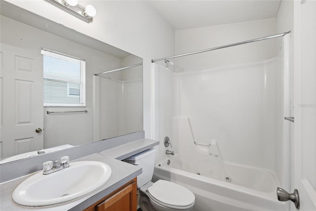 3552 Southwest 30th Way, Unit 136 Gainesville, FL 32608 - Photo 19 of 28