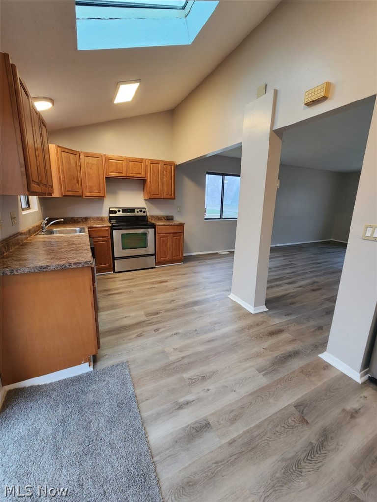 4100 Lambert Road South Euclid, OH 44121 - Photo 8 of 28