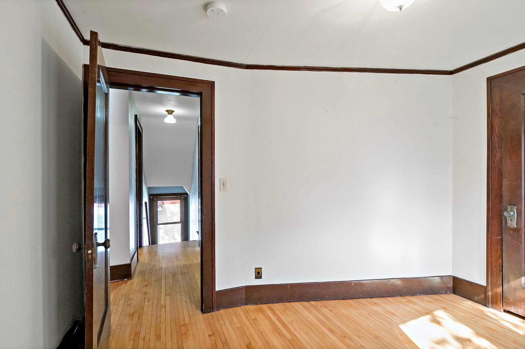 615 7th Street Kenyon, MN 55946 - Photo 24 of 38