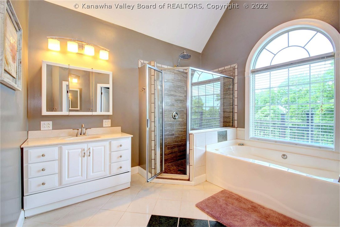 127 Newcomer Road South Charleston, WV 25309 - Photo 18 of 39 Gallery Image 18