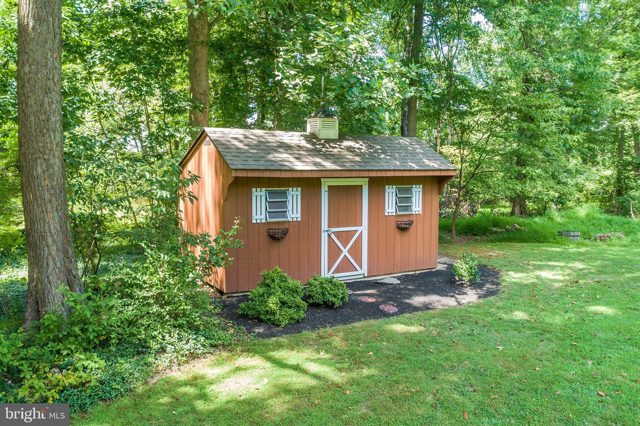5937 Corrigan Road Doylestown, PA 18902 - Photo 5 of 33 Gallery Image 5