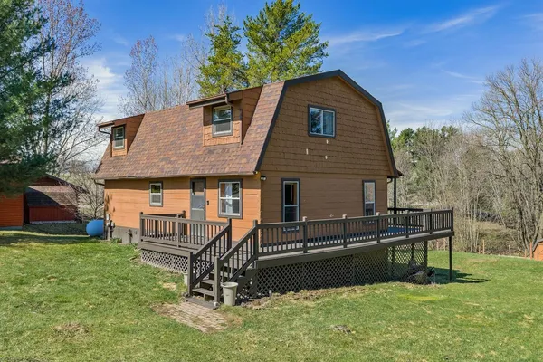 $299,900 | S1509 Canary Court, La Valle, WI 53941