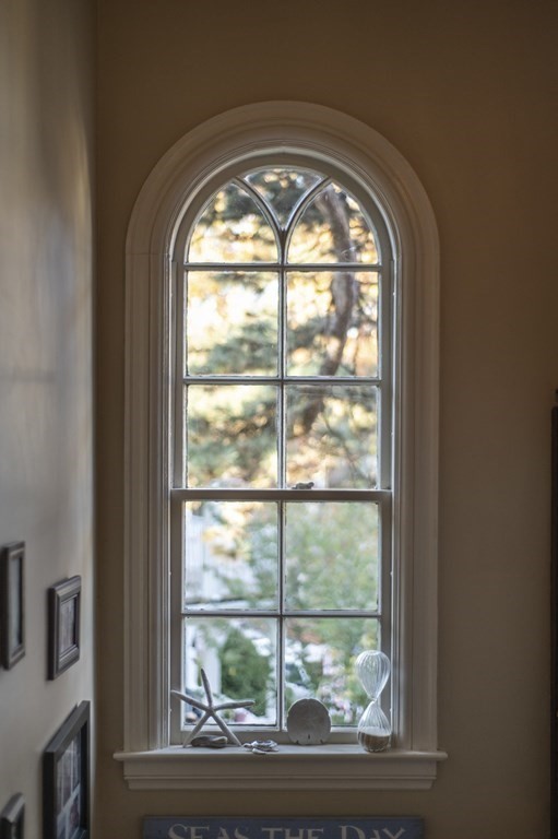14 Devens Road Swampscott, MA 01907 - Photo 7 of 42 Gallery Image 7