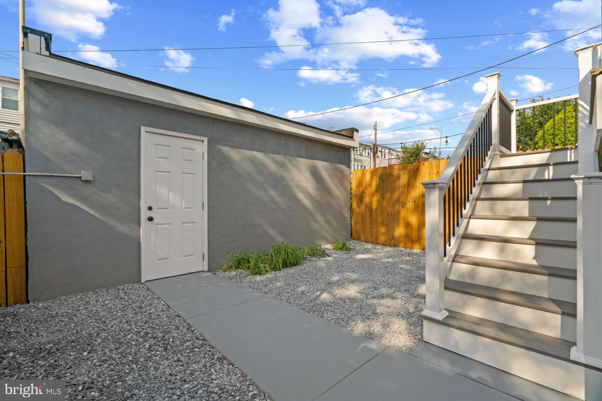 445 Decatur Street Northwest Washington, DC 20011 - Photo 26 of 28 a view of entryway