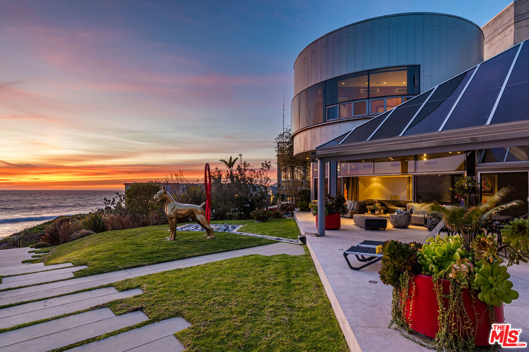 41800 Pacific Coast Highway Malibu, CA 90265 - Photo 43 of 56 Gallery Image 43