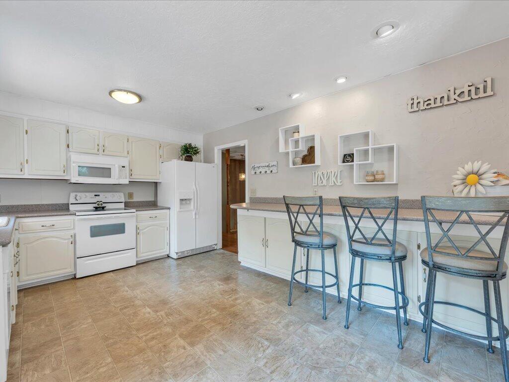 227 Vista View Lane Ridgeway, VA 24148 - Photo 16 of 56 16-MIB03500