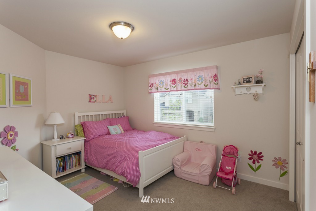 21516 37th Avenue Southeast Bothell, WA 98021 - Photo 14 of 20