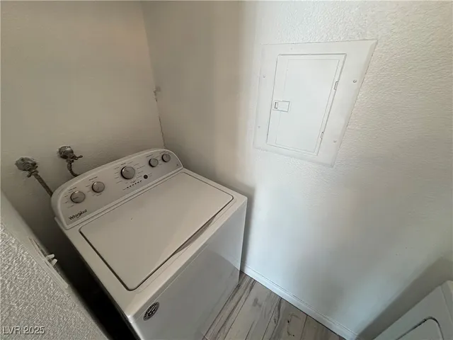 $1,145 | 2750 South Durango Drive, Unit 2148, Las Vegas, NV 89117