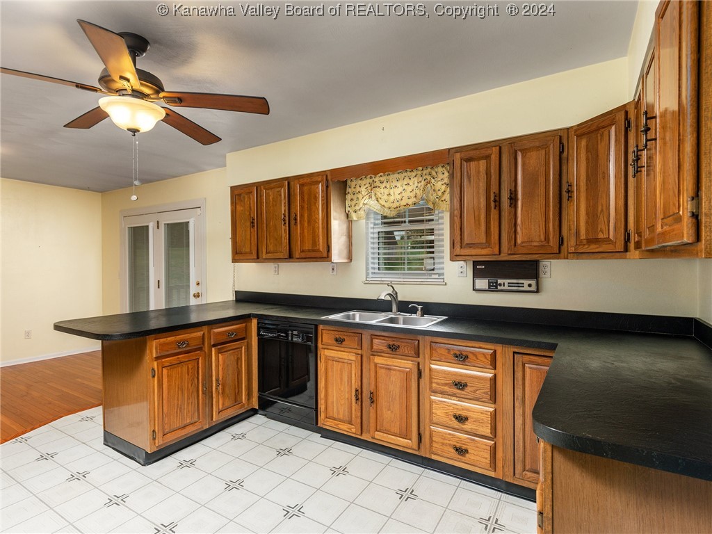 52 Balls Branch Road Culloden, WV 25510 - Photo 6 of 25 Gallery Image 6
