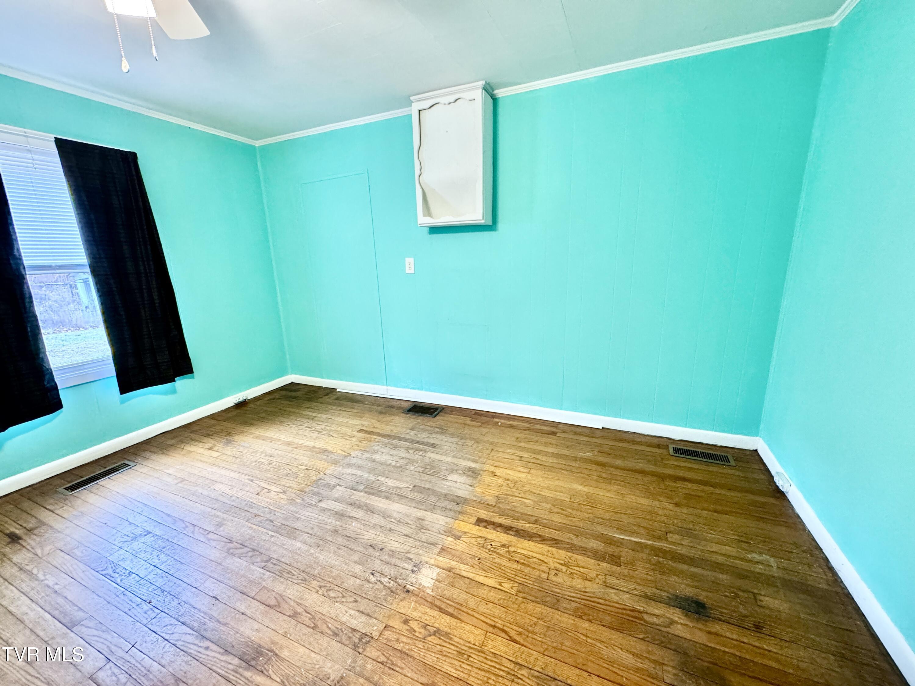 2342 Roda Road Appalachia, VA 24216 - Photo 22 of 30 EMPTY BEDROOM FROM HALLWAY