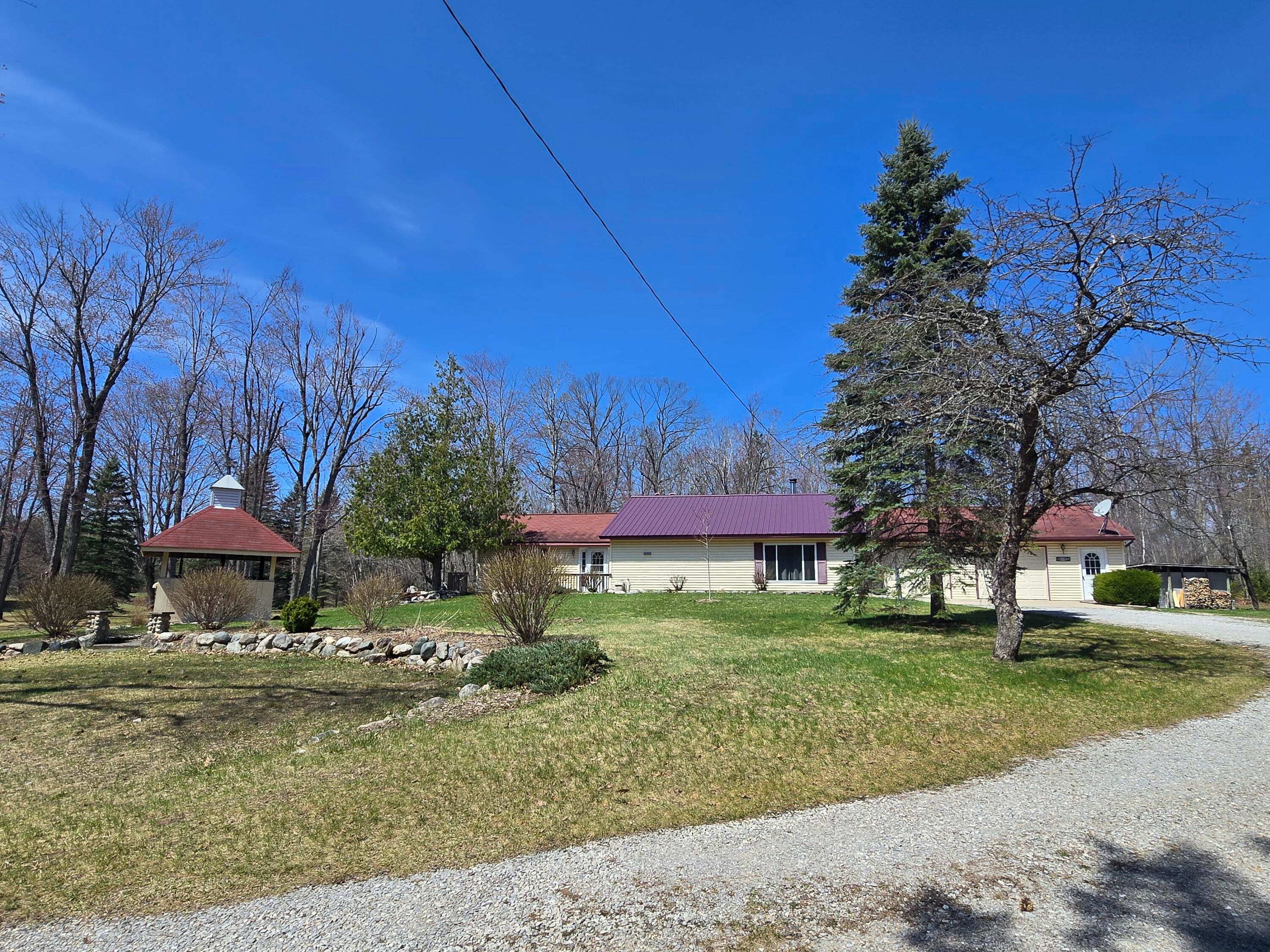 3625 Weaver Road Comins, MI 48619 - Photo 2 of 112 20260423_130546