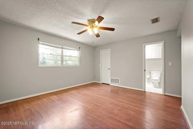 $325,000 | 2477 Ridgecrest Avenue, Orange Park, FL 32065