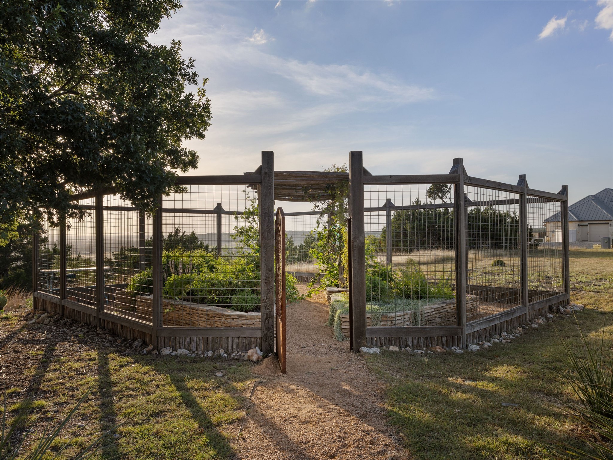 1691 Cool Water Ranch Road Fredericksburg, TX 78624 - Photo 37 of 40 Gallery Image 37