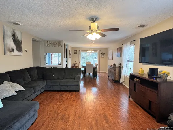 $2,000 | 7543 Prairie Lace, San Antonio, TX 78249