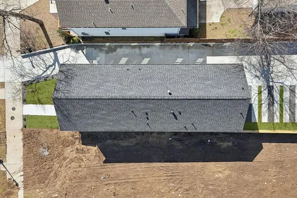 $2,500 | 521 North Denley Drive, Dallas, TX 75203