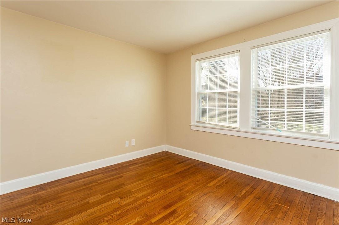 3815 Tremont Road Cleveland Heights, OH 44121 - Photo 16 of 31
