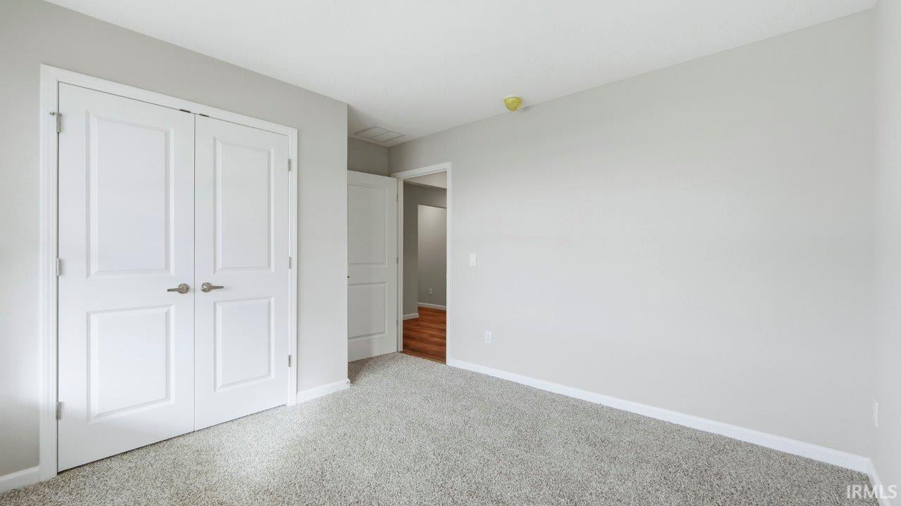 1010 Butler Lake Fort Wayne, IN 46818 - Photo 21 of 33