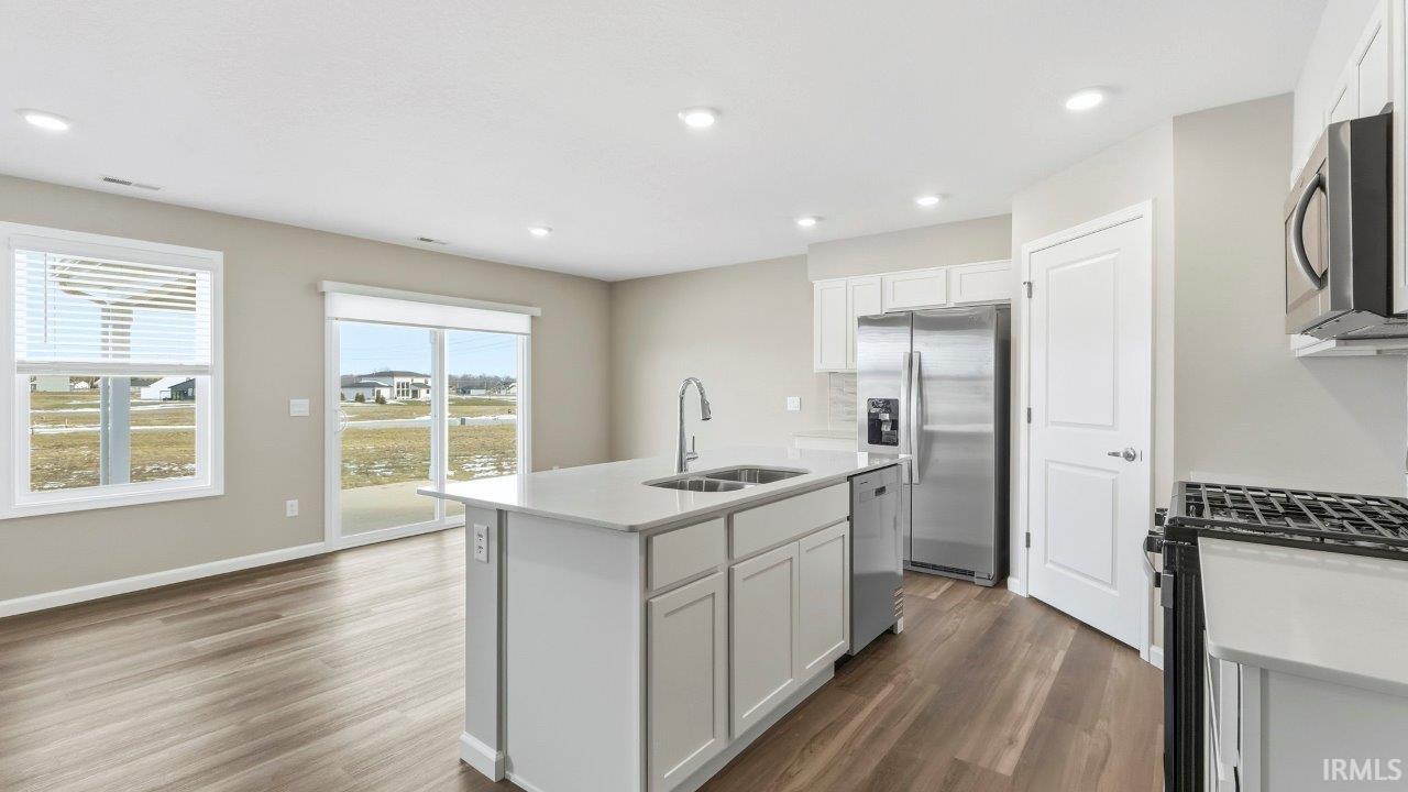 1010 Butler Lake Fort Wayne, IN 46818 - Photo 5 of 33