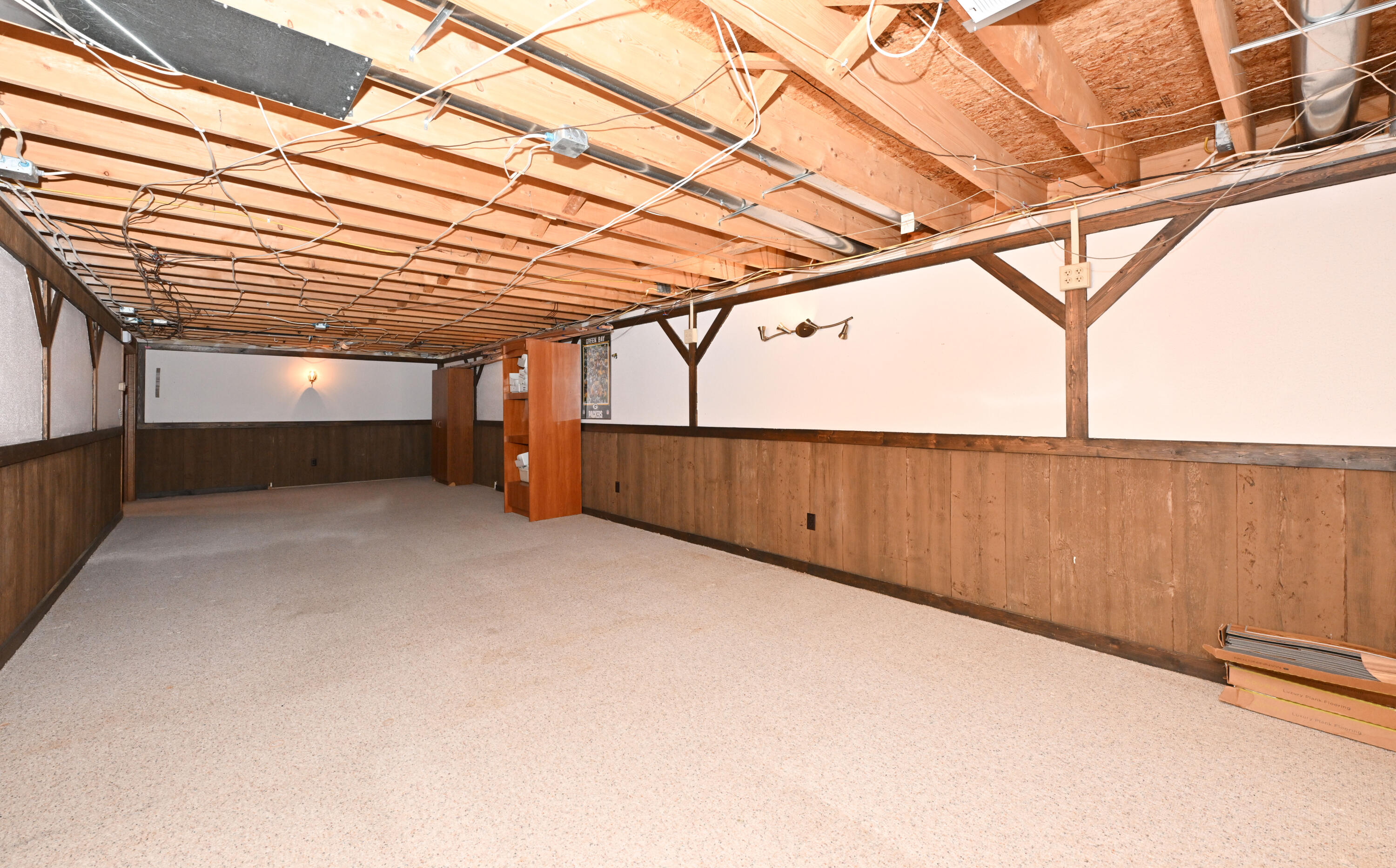 N2877 Roger Road Sullivan, WI 53137 - Photo 23 of 44 LL Rec Room