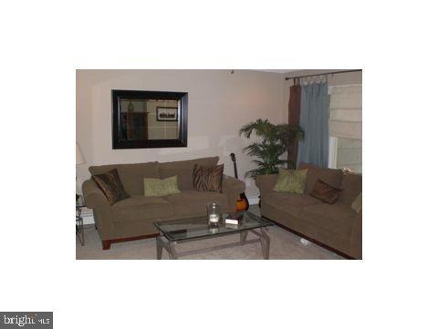 265 Schooner Road Manahawkin, NJ 08050 - Photo 4 of 9