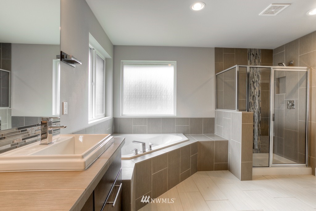 16828 1st Avenue West, Unit 9 Bothell, WA 98012 - Photo 13 of 13
