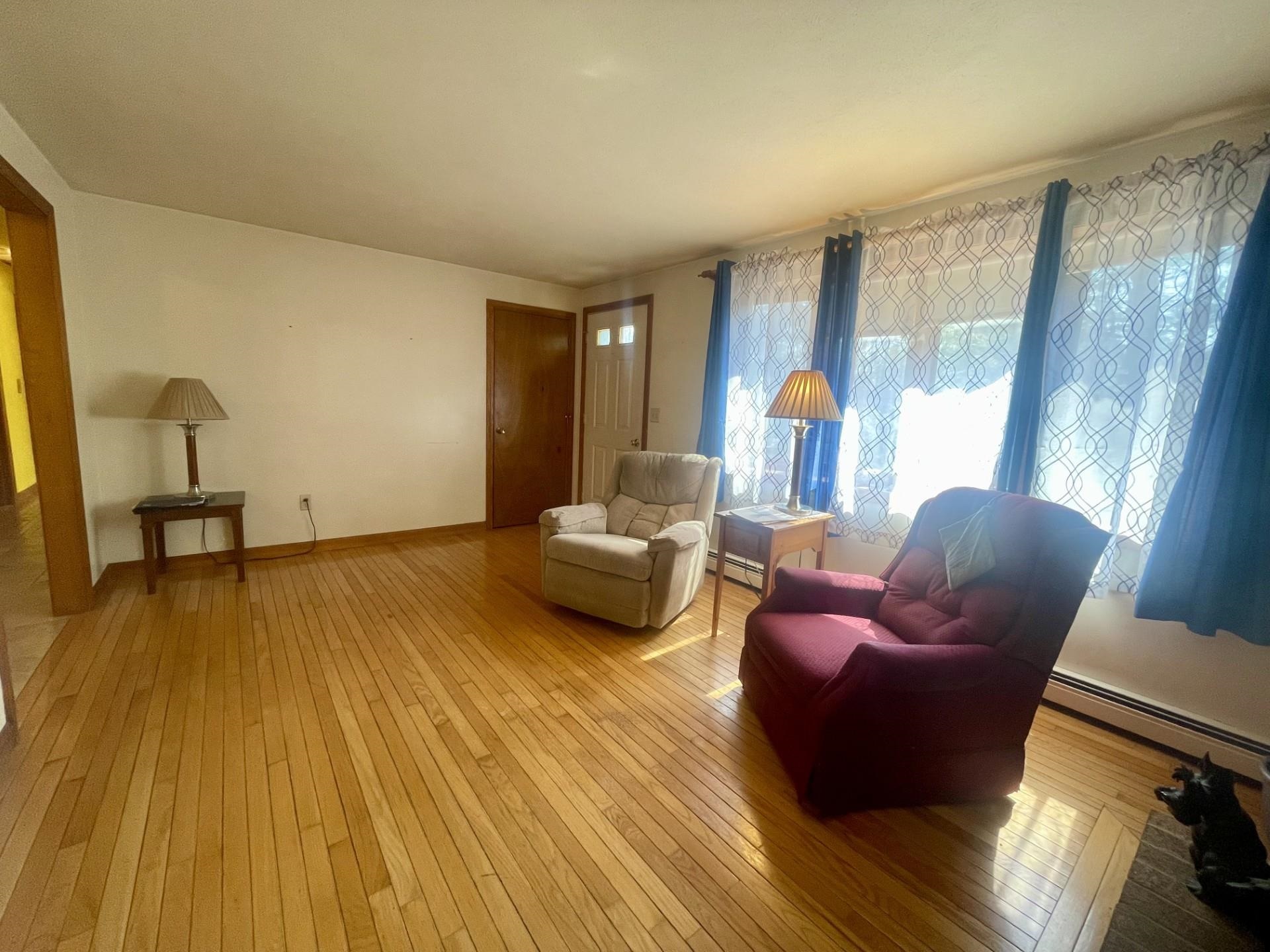 45 Windham Depot Road Derry, NH 03038 - Photo 12 of 24