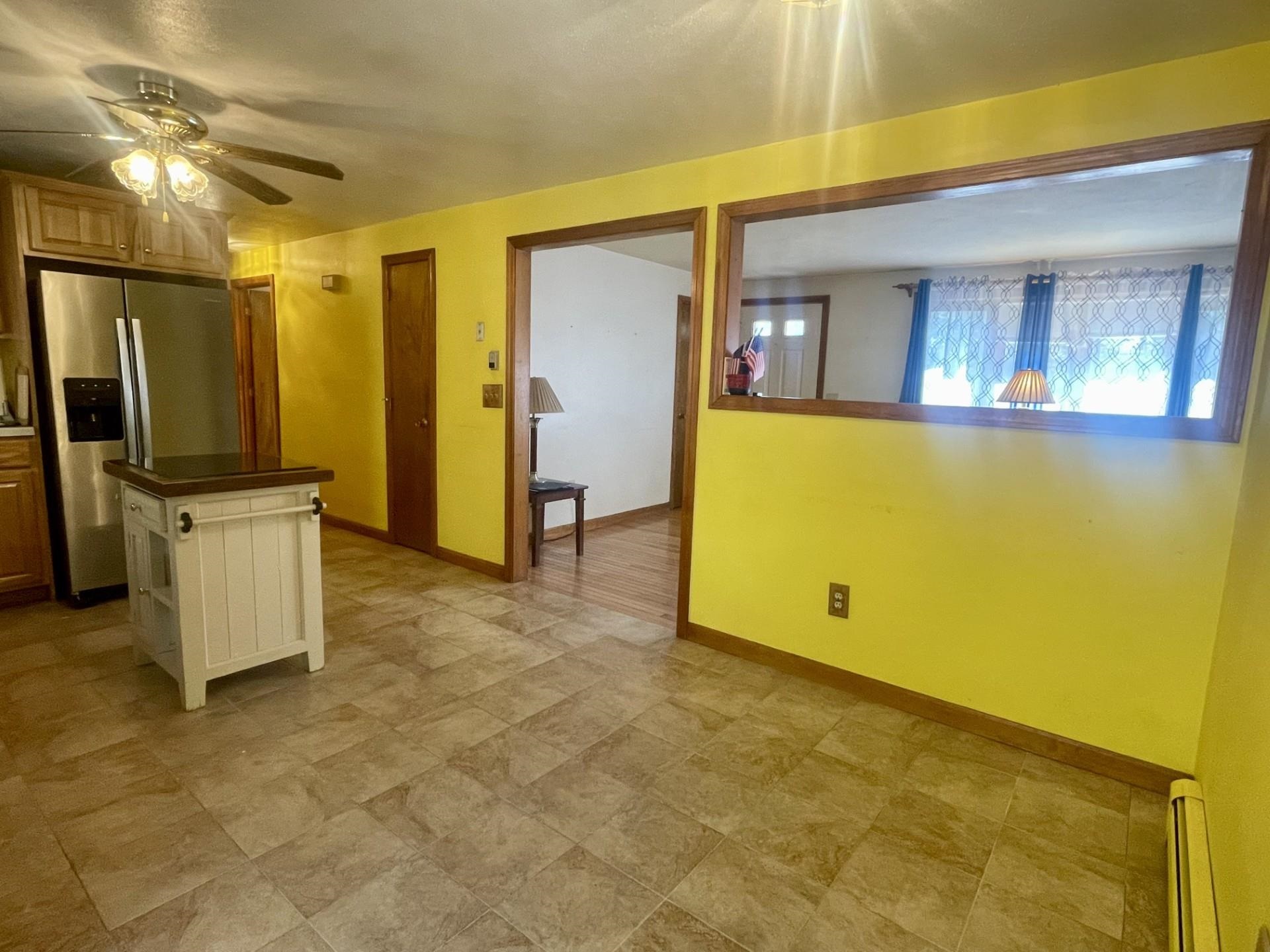 45 Windham Depot Road Derry, NH 03038 - Photo 9 of 24