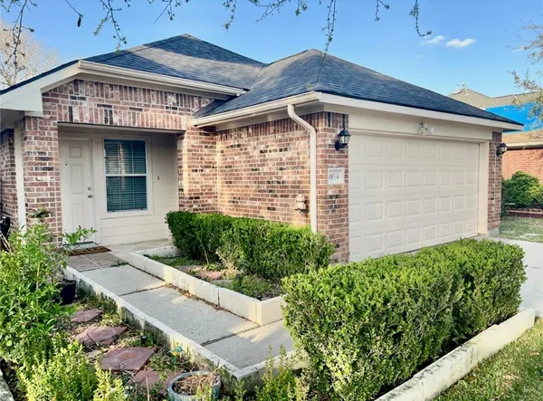 $1,850 | 1614 York Creek Drive, Houston, TX 77014