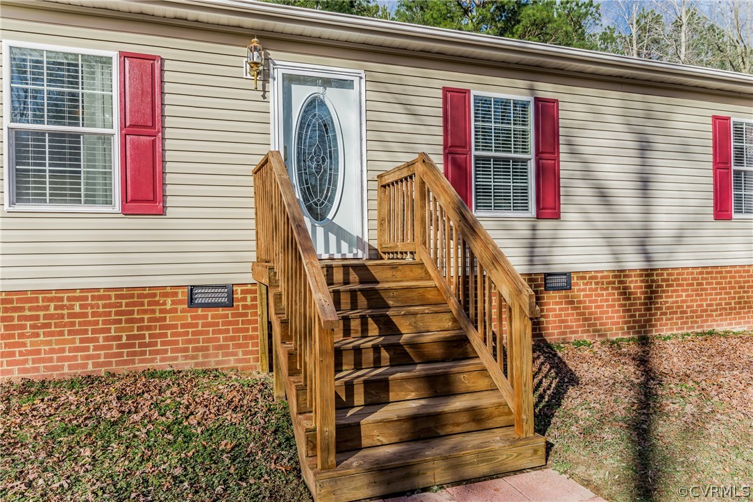 4814 Mountcastle Road Providence Forge, VA 23140 - Photo 8 of 32 Gallery Image 8