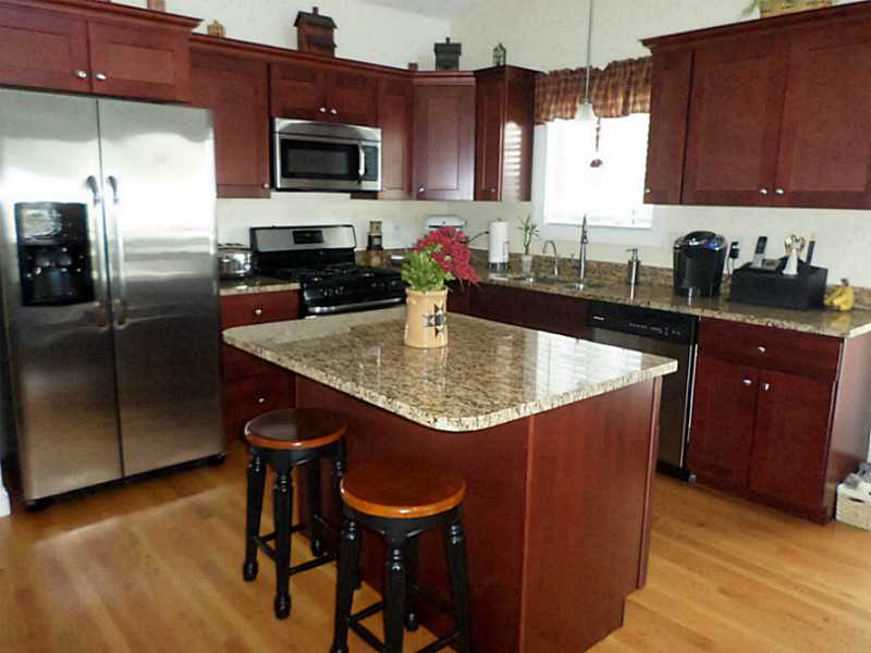 72 Mill Pond Road, Unit 72 Burrillville, RI 02830 - Photo 4 of 10 Kitchen.