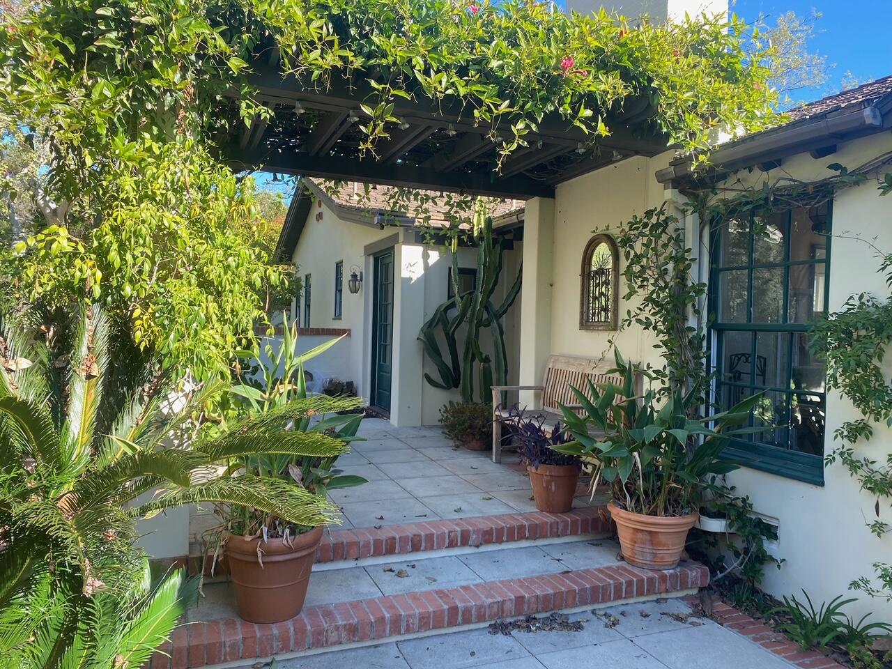 180 Olive Mill Road Montecito, CA 93108 - Photo 3 of 42 IMG_0851