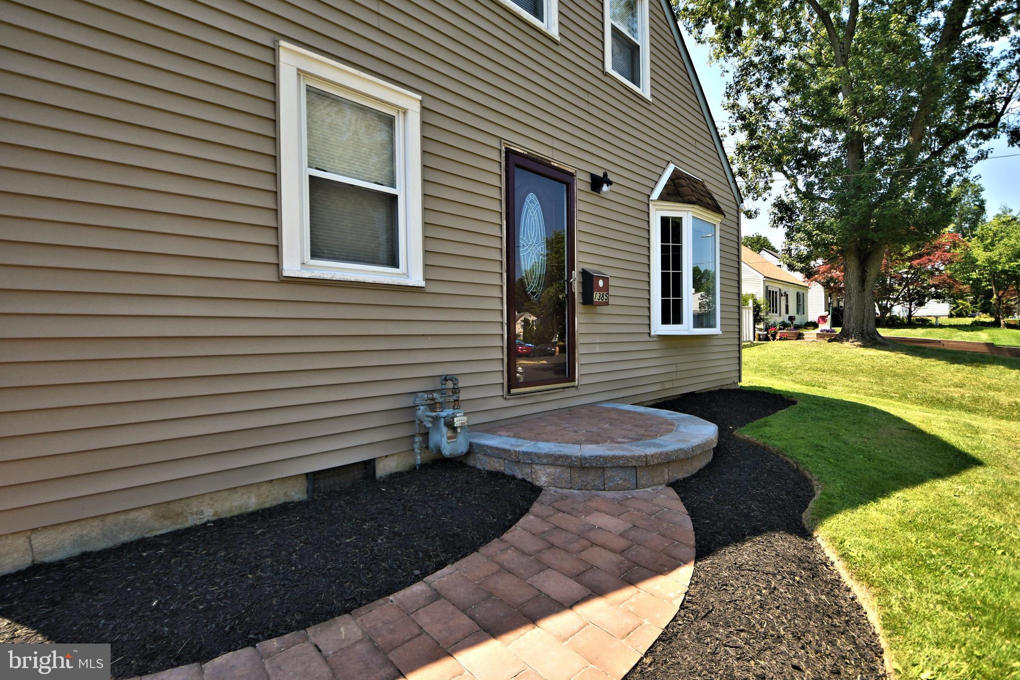 1385 Rothley Avenue Abington, PA 19001 - Photo 4 of 55 New Walkway