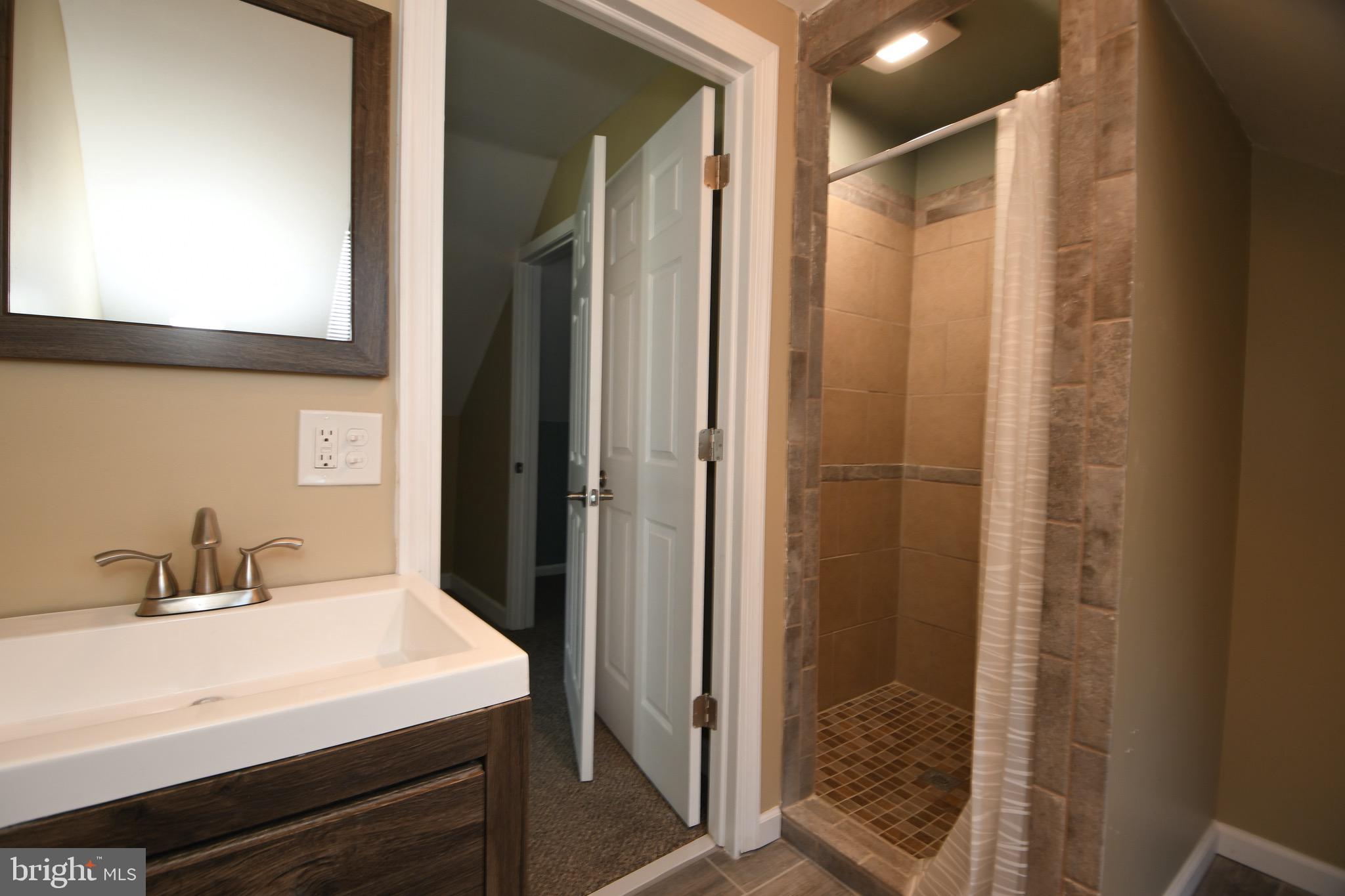 1385 Rothley Avenue Abington, PA 19001 - Photo 44 of 55 Gallery Image 44