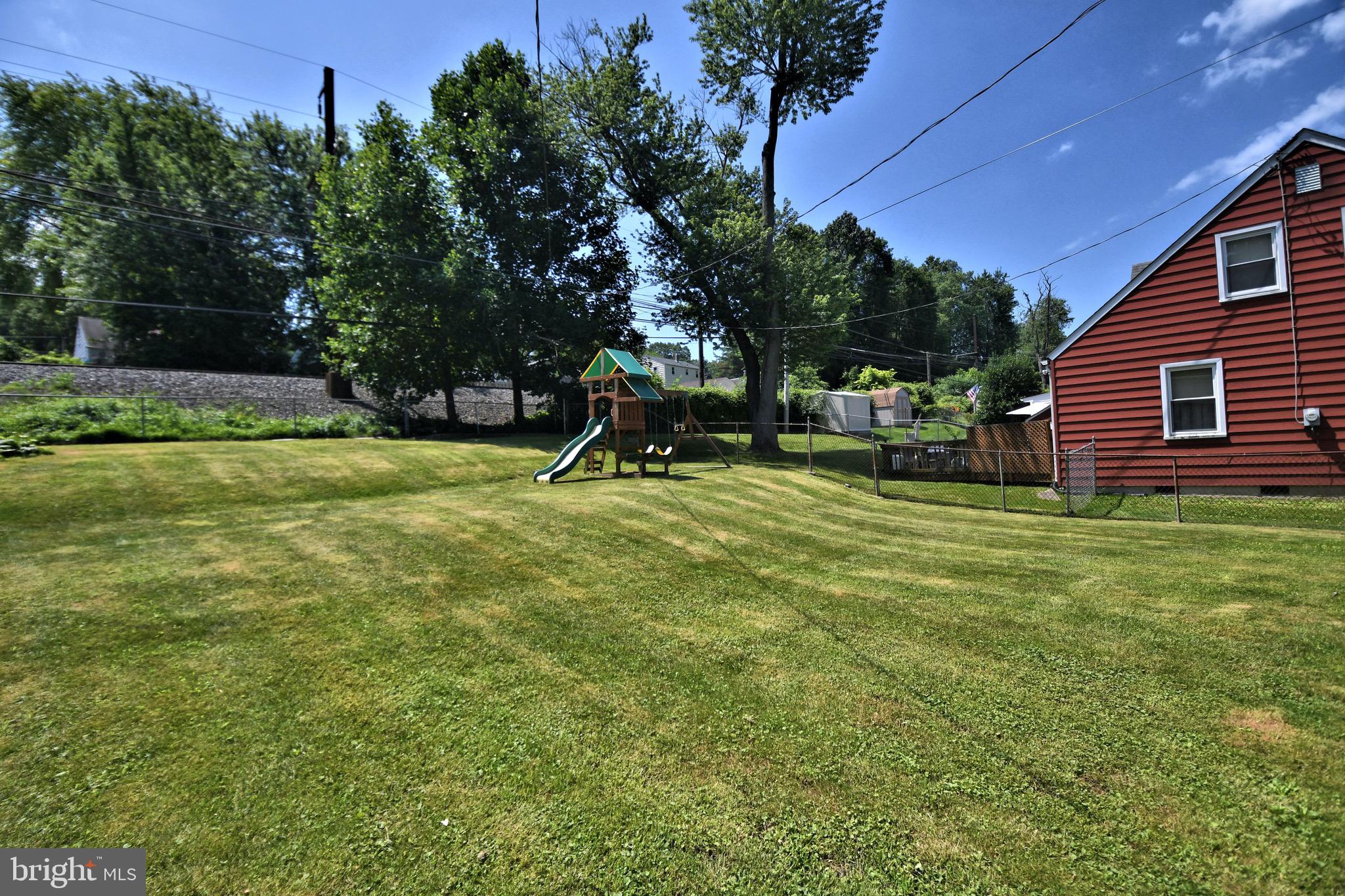 1385 Rothley Avenue Abington, PA 19001 - Photo 47 of 55 Spacious Yard
