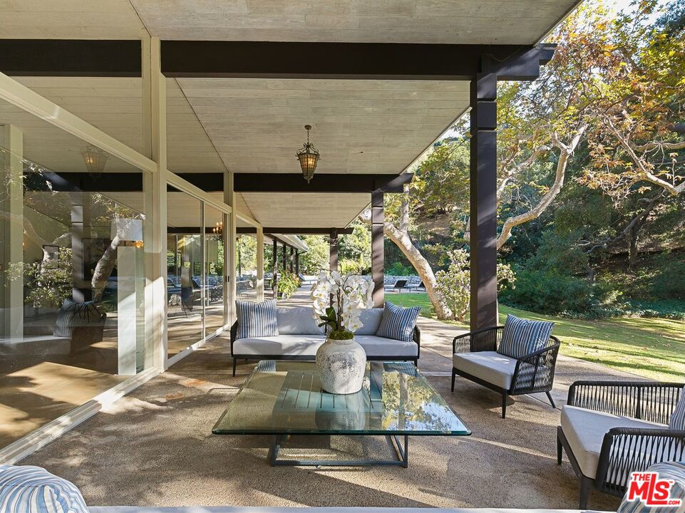 1100 Rivas Canyon Road Pacific Palisades, CA 90272 - Photo 41 of 54