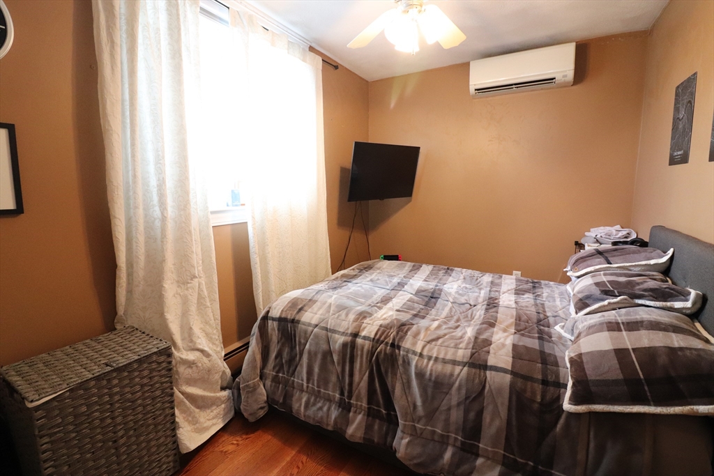 270 E Street, Unit 2 Boston, MA 02127 - Photo 10 of 11