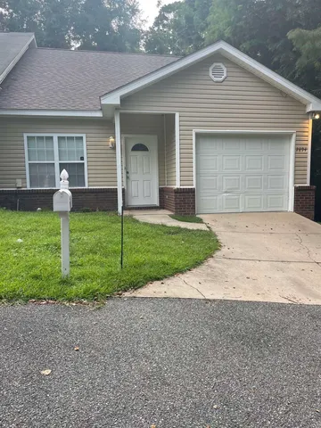 $225,000 | 2894 Lakeshore Drive, Tallahassee, FL 32312