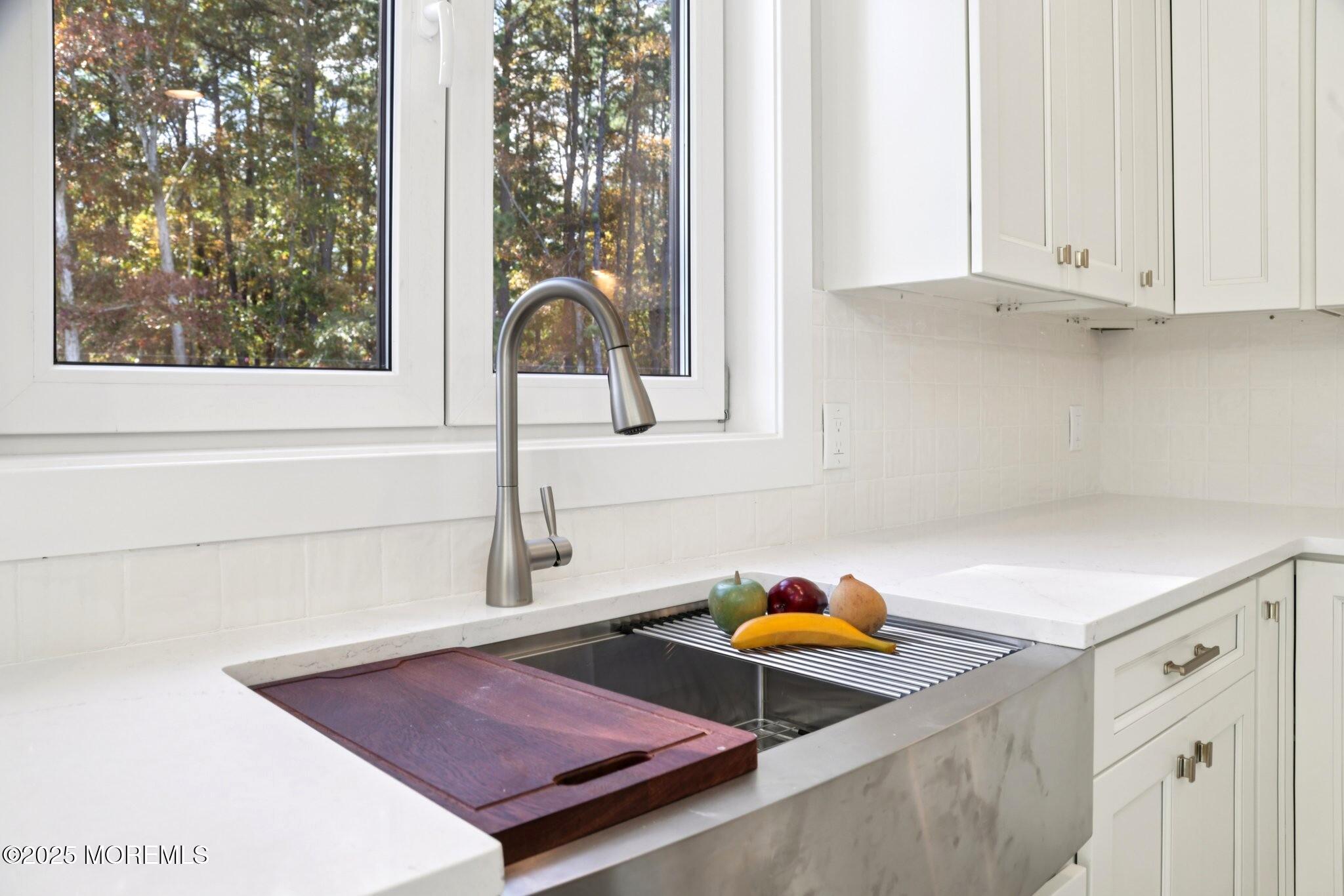 4 Haystack Court Sicklerville, NJ 08081 - Photo 16 of 50 23-web-or-mls-Haystack Ct-L2510-023