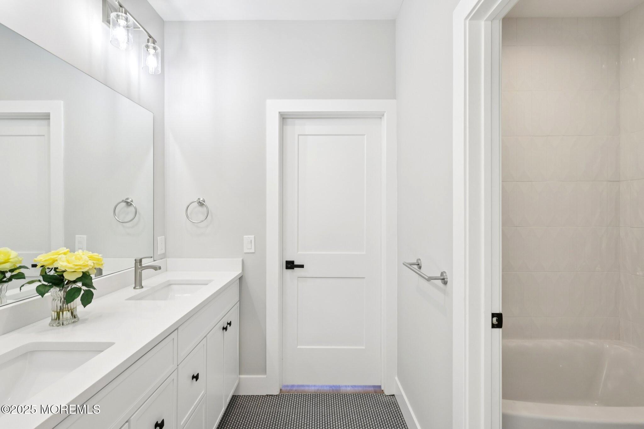 4 Haystack Court Sicklerville, NJ 08081 - Photo 28 of 50 48-web-or-mls-Haystack Ct-L2510-048