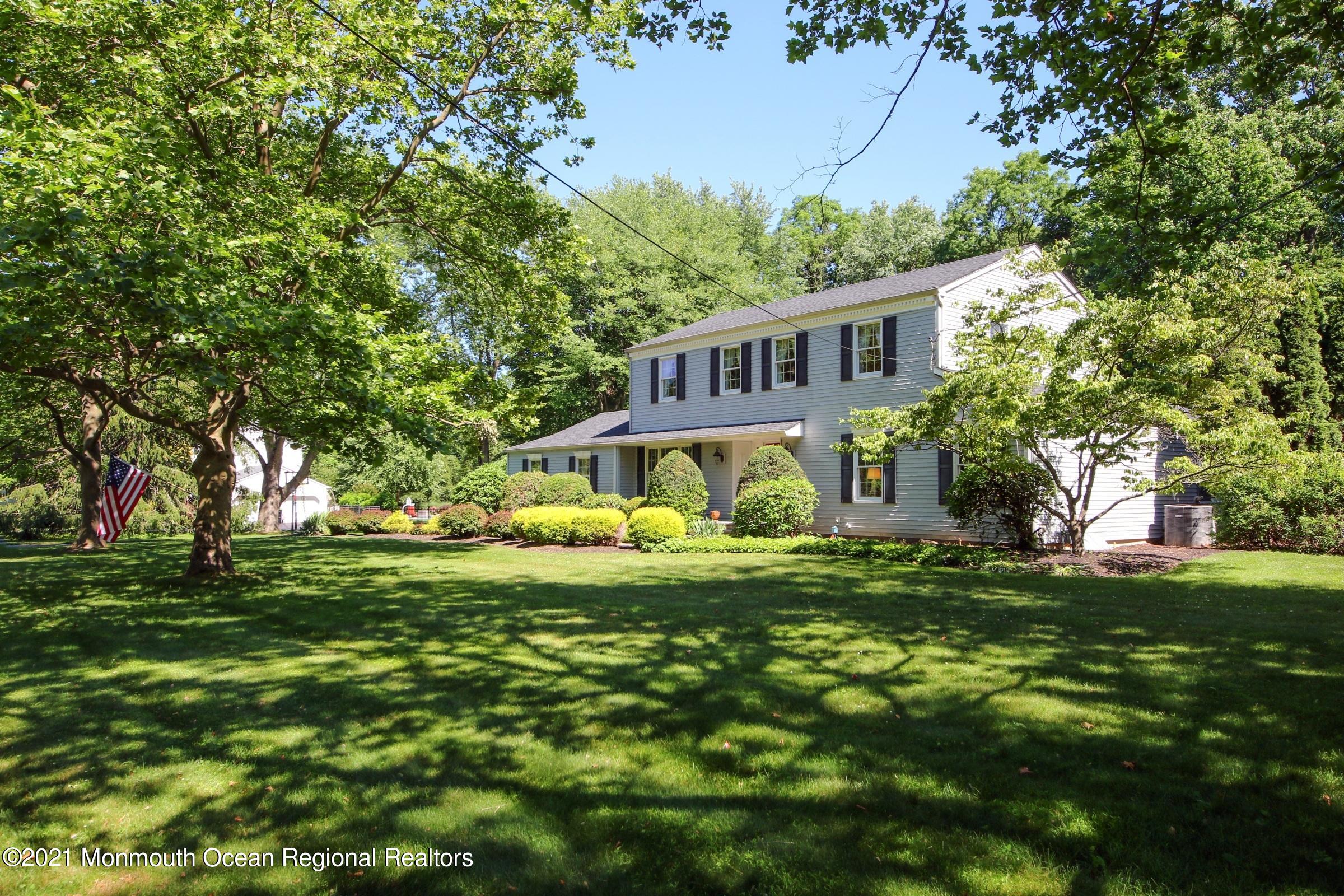 67 Chestnut Ridge Road Holmdel, NJ 07733 - Photo 2 of 40 Treed Property