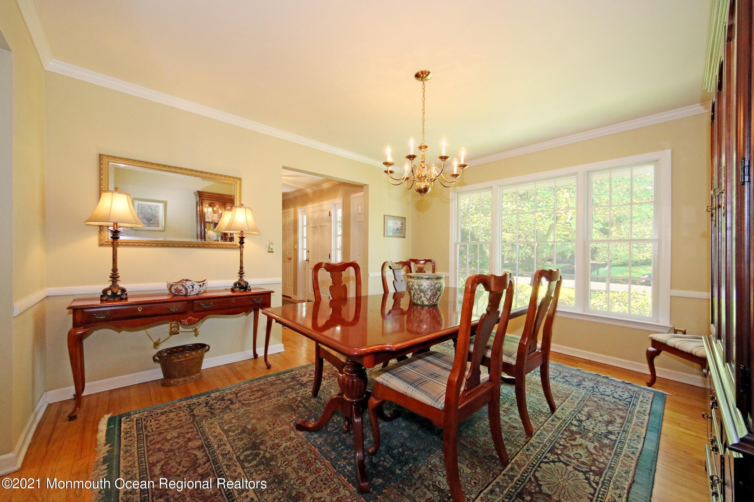 67 Chestnut Ridge Road Holmdel, NJ 07733 - Photo 19 of 40 Formal Dining